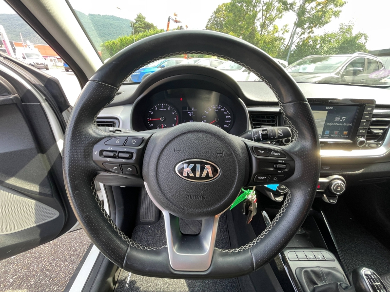 KIA Stonic d’occasion à vendre à CHAMBERY chez AUTOLYV (Photo 16)