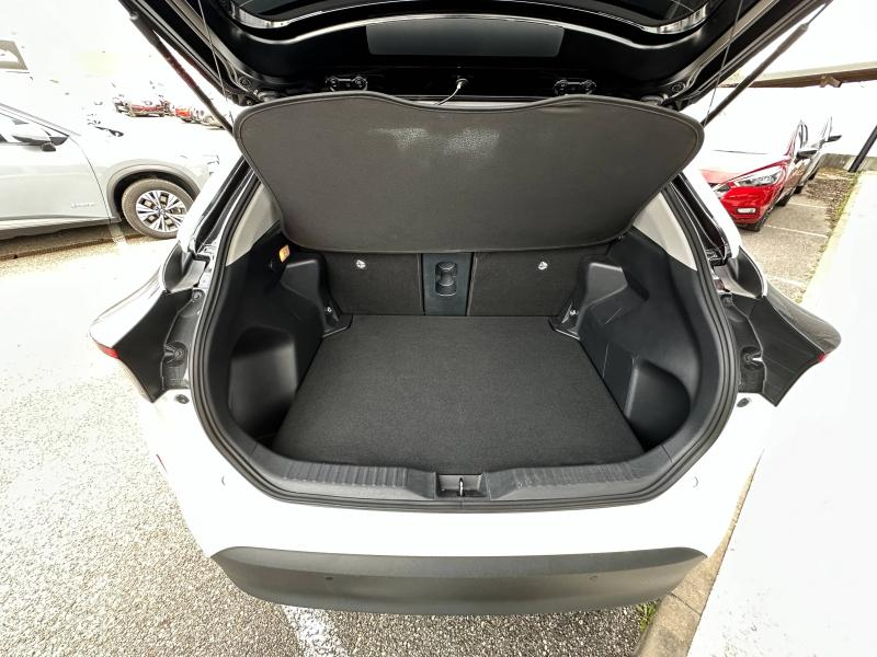 TOYOTA Yaris Cross d’occasion à vendre à CHAMBERY chez AUTOLYV (Photo 15)