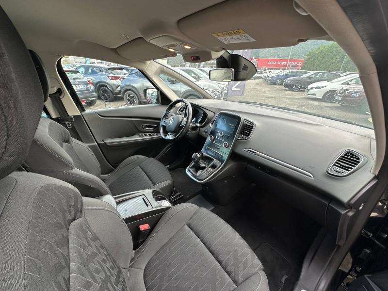 RENAULT Grand Scenic d’occasion à vendre à CHAMBERY chez AUTOLYV (Photo 8)