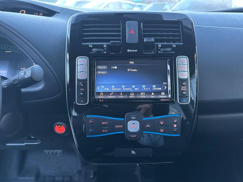 agency.seo.links.detann.title NISSAN Leaf d’occasion à vendre à CHAMBERY chez AUTOLYV (Photo 15)