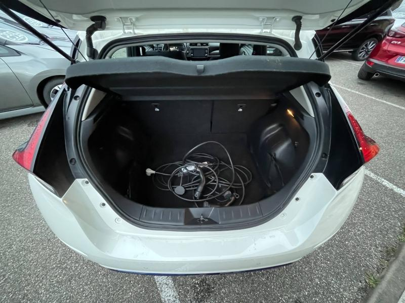 NISSAN Leaf d’occasion à vendre à CHAMBERY chez AUTOLYV (Photo 19)