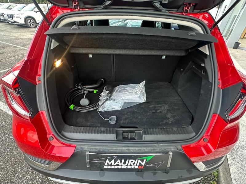 RENAULT Captur d’occasion à vendre à CHAMBERY chez AUTOLYV (Photo 17)